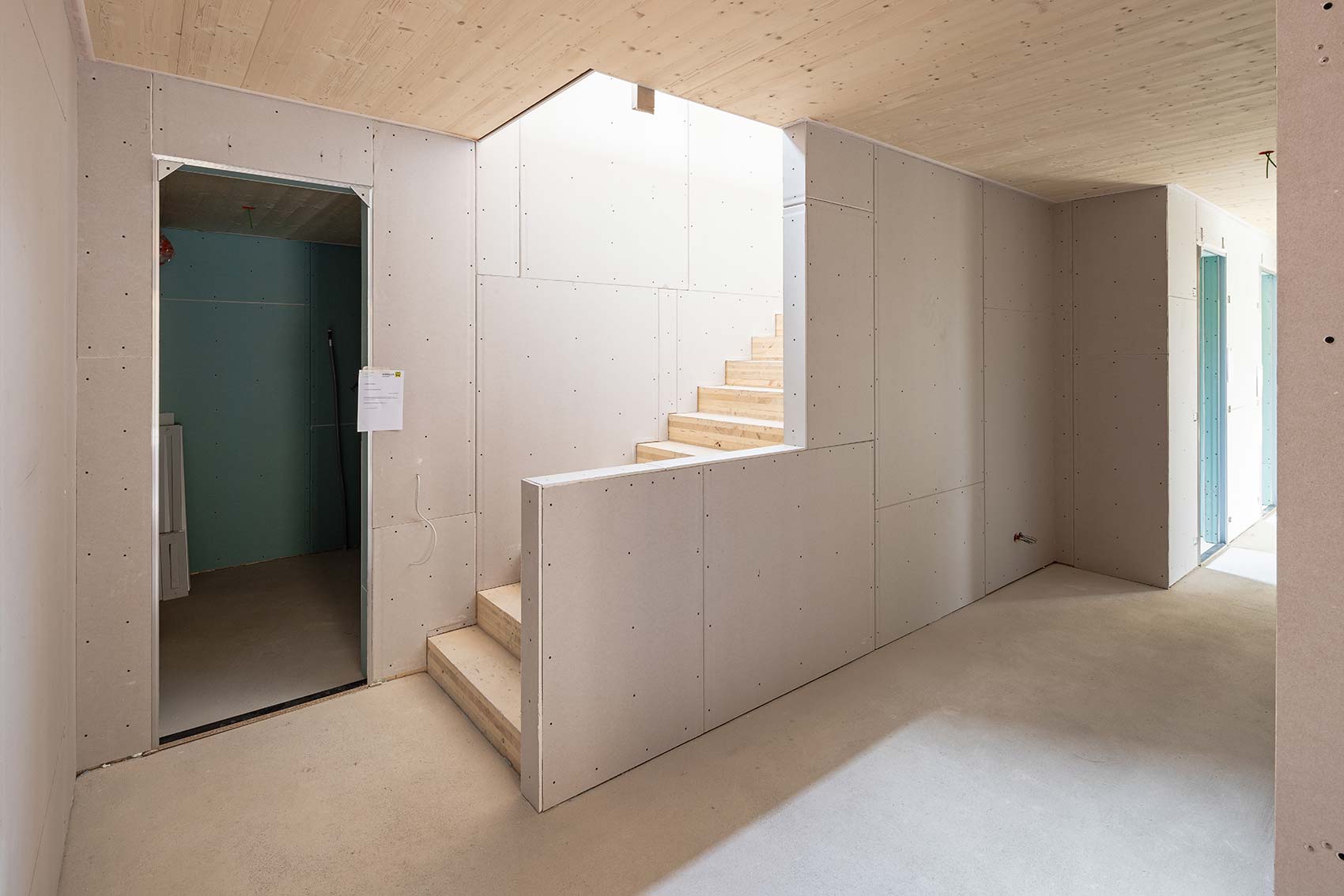 wh-birkengasse-treppe Wohnhaus Birkengasse Treppe